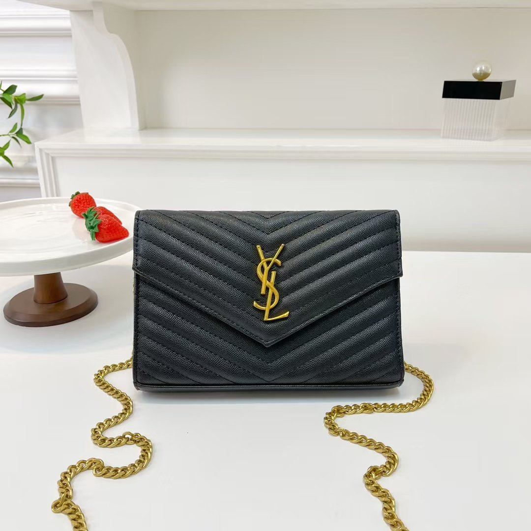 Saint Laurent Black Matelassé Leather Cassandre bag on Chain - Image 9