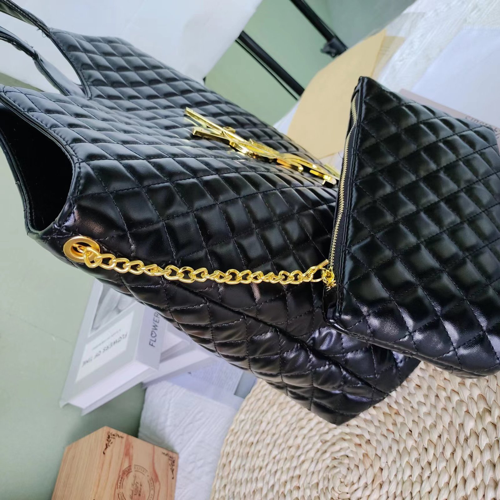 Yves Saint Laurent Handbags In Quilted Lambskin - Image 7