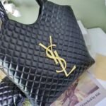 Yves Saint Laurent Handbags In Quilted Lambskin - Image 5
