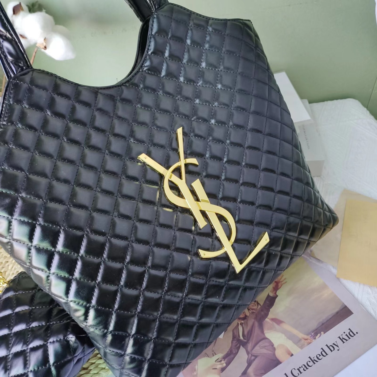 Yves Saint Laurent Handbags In Quilted Lambskin - Image 5