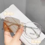 Photochromic Myopia Glasses Anti-Blue Light Big Frame Square Metal Eyeglasses for Men & Women - Image 3