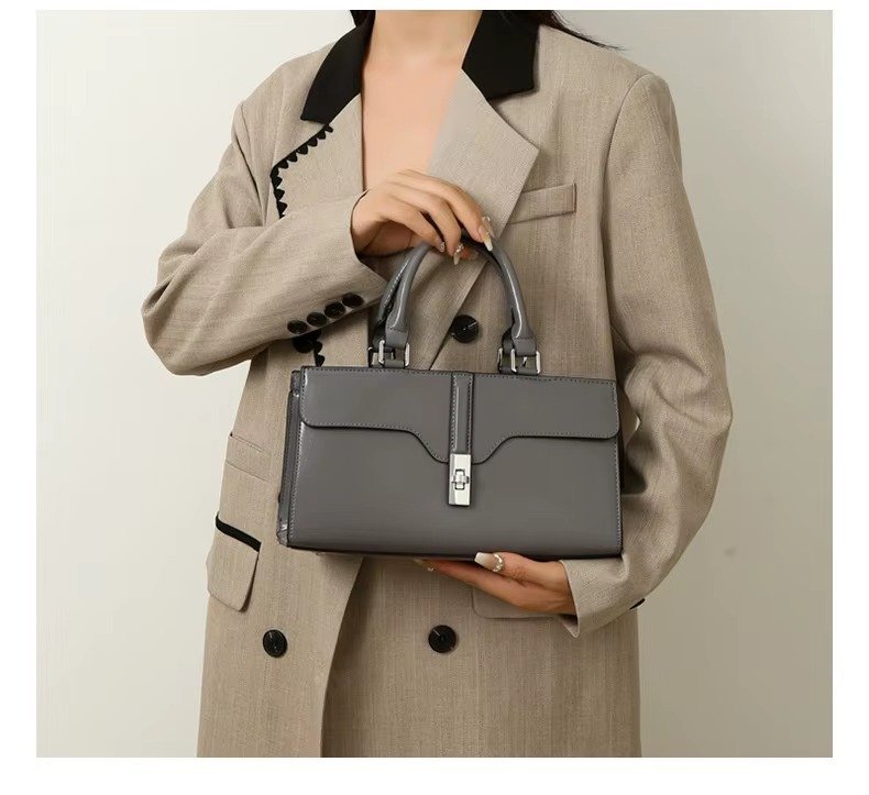 Women's Fashion Oil Wax PU Leather Bag Trendy Single Shoulder Crossbody Bag with Large Capacity Tote Bag - Image 7