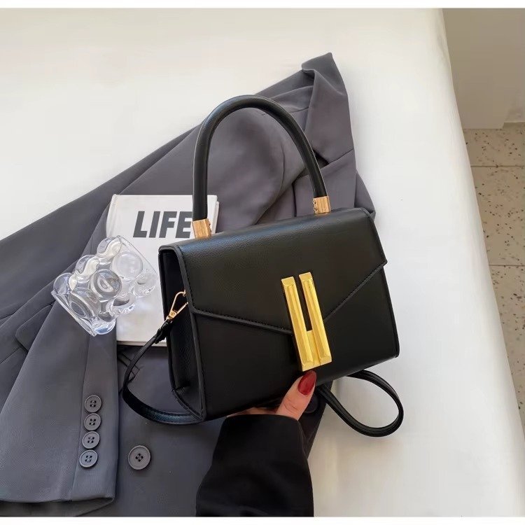 New Design Female Fashion Large Capacity Leather Handbags Shoulder Bag Underarm Bags for Women - Image 11