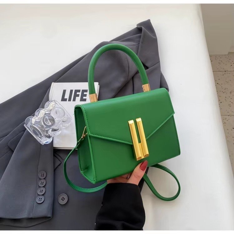 New Design Female Fashion Large Capacity Leather Handbags Shoulder Bag Underarm Bags for Women - Image 12