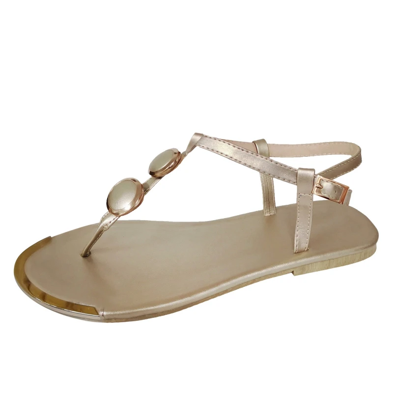 2024 The New Summer Sandals Women Fashion Casual Beach Outdoor Flip Flop Sandals Metal Decoration Ladies Flat Shoes Plus Size - Image 4