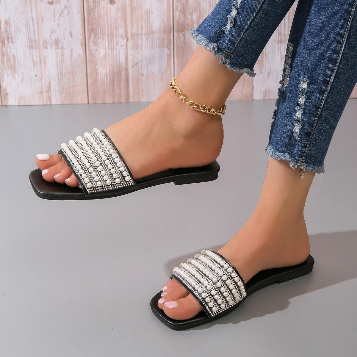 Women's fashionable flat sandals with artificial pearl and rhinestone decoration slippers - Image 6
